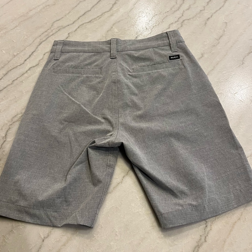 Boys’ RVCA Performance Shorts | gray - Picture 3 of 4